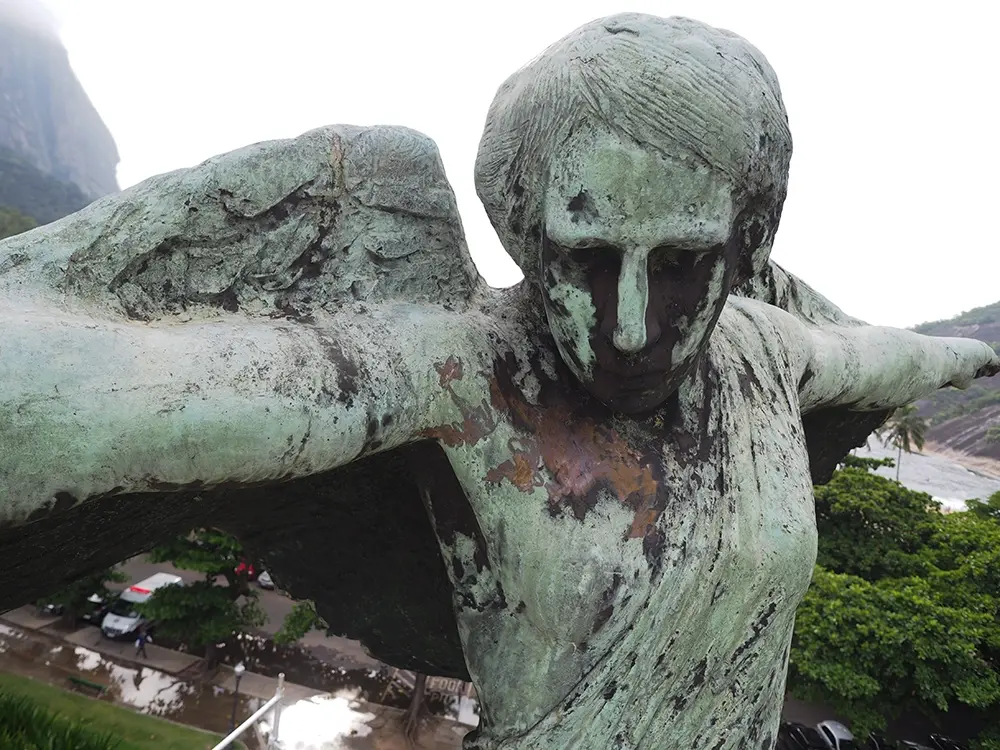 Hero: Sculpture of the Allegory of Victory